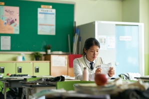 경기콘텐츠진흥원 지원 윤가은 감독 '세계의 주인' 토론토국제영화제 경쟁부문 공식 초청