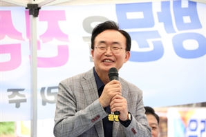 "40년 한 풀었다" 눈물겨운 마을잔치에 윤병태 나주시장 초청 받은 이유는