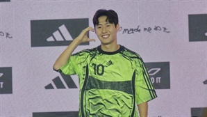 UCL 꿈 이룬 이강인 "국가대표로 월드컵에서 우승하는 게 다음 목표"
