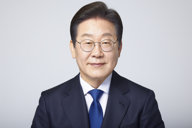 [속보]李대통령, 정청래와 통화 "국민께 효능감 보여드려달라"