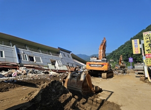 "더 이상의 피해는 없다"…가평군, 붕괴 우려 건물 선제 철거 등 총력전