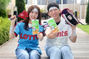 "쿨링패치도 응원팀 따라 선택"… 롯데홈쇼핑, KBO 협업 쿨링패치 론칭