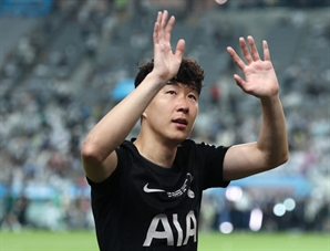 토트넘 떠난 손흥민, 오늘 미국으로 출국…차기 행선지 LAFC 확정