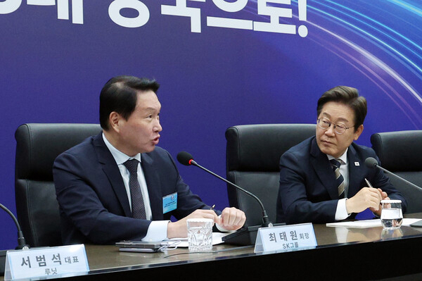 [단독]민간 AI기술, 정부가 '퍼스트 바이어'로