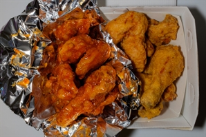"여기가 1위인 줄 알았는데?"…bhc·BBQ·교촌, 치킨 빅3 순위 뒤집히나