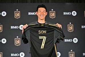 MLS LAFC, 손흥민 입단 공식 발표…"축구 역사상 가장 재능 있는 亞 선수 합류"