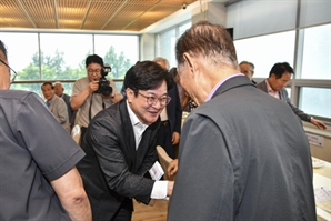 김병수 김포시장 "어르신 삶 살피는 건 도시 품격 높이는 일"
