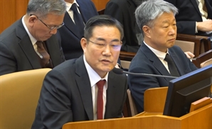 내란특검, 신원식·조규홍 동시 참고인 소환 조사