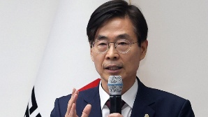 조경태, 安에 거듭 단일화 제안…"당 씻어내지 않으면 해산 위기"