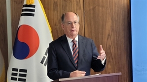 "전례없는 시기, 한미 의회외교 중요…美의원 설득, 양국이익 기여할 것"
