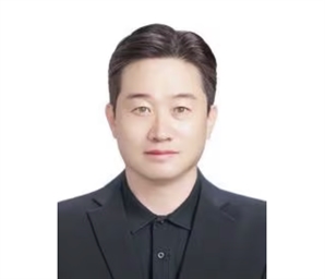 '李대통령 측근' 김진욱, 총리실 비서관 사의…야당 "폭력조직 연루자"