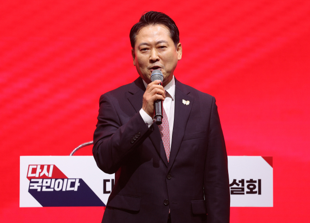 장동혁 국민의힘 당대표 후보가 8일 대구 북구 엑스코에서 열린 국민의힘 제6차 전당대회 대구·경북 합동연설회에서 정견 발표를 하고 있다. 연합뉴스