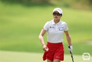 고지원 제주삼다수 3R 2타차 선두