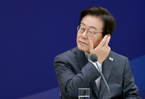 韓국방비 50% 증액…美청구서 나왔다