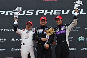 부산과학기술대학교 강창원, 올 시즌 첫 번째 포디엄 정상!...프리우즈 PHEV 클래스 10경기 연속 포디엄
