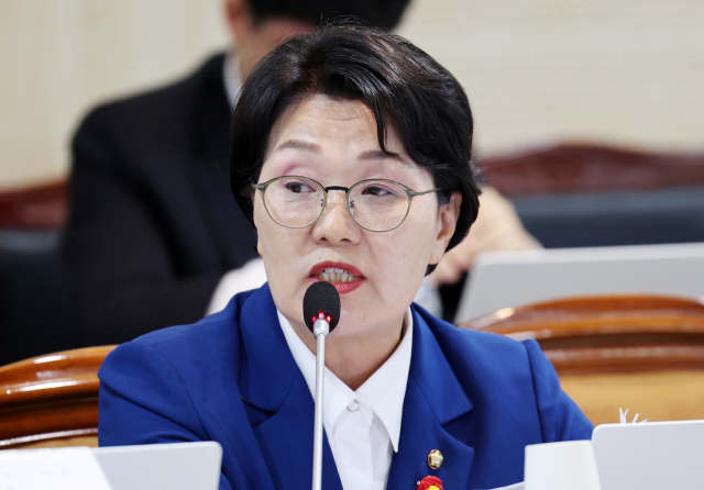 더불어민주당 권향엽 의원이 14일 오후 전남 나주시 한국전력공사 본사에서 열린 산업통산자원중소벤처기업위원회 국정감사에서 질의하고 있다. 2024.10.14