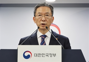 "경제 살리기 동참 기회 부여" 최신원·최지성·장충기 등 기업인 사면
