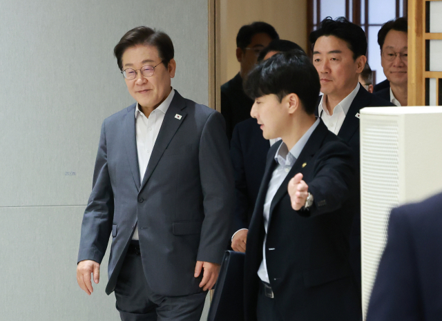 李대통령, 오늘 베트남 서기장과 국빈만찬…최태원·박항서·안재욱 등 참석