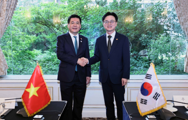 베트남과 재생에너지·원전 협력 MOU…핵심광물 ODA도