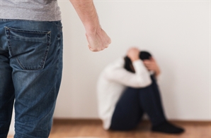 "나를 무시해?"…'인정 못받은' 중년男, 관계성 범죄 가해자 절반 차지
