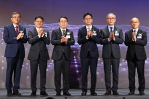 AI 판 키우는 통신3사, 3000억 펀드 결성