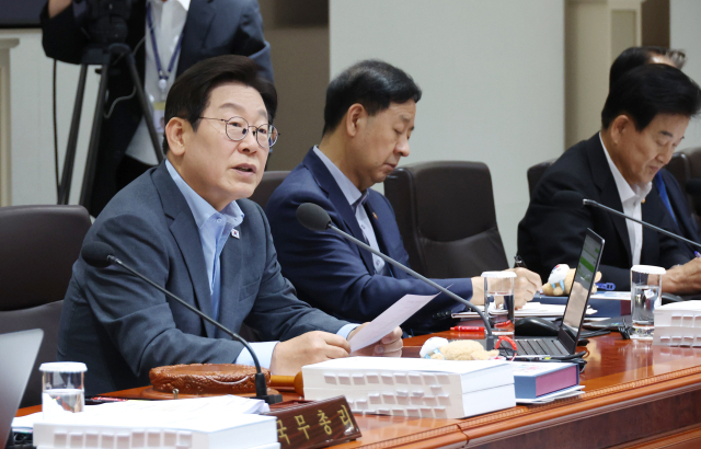 이재명 대통령이 12일 서울 용산 대통령실에서 열린 국무회의에서 발언하고 있다. 연합뉴스
