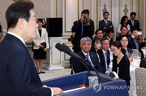 대우건설 회장, 베트남 서기장 만나 신도시 사업 수주 의지 강조