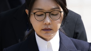 스님이 맺어준 인연…결국 尹 부부 동시 구속 사태로