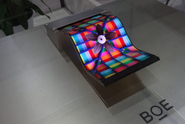 중국 BOE의 OLED 패널. 사진제공=BOE