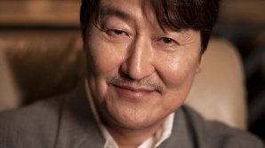 송강호, 지드래곤과 한솥밥…갤럭시코퍼레이션과 전속계약