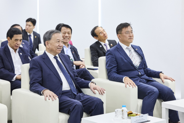 김남정 동원그룹 회장, 또 럼 베트남 당서기장과 환담