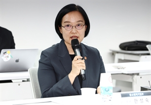 한성숙 "중소제조업 디지털·AI 전환 가속화할 것"