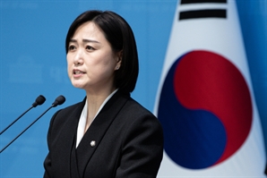 민주 "광복절 80주년…尹정부 뉴라이트 기관장, 자진 사퇴하라"