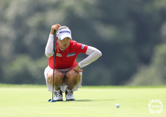 2라운드 7타를 줄이고 공동 13위에 오른 김아림. 사진 제공=KLPGA