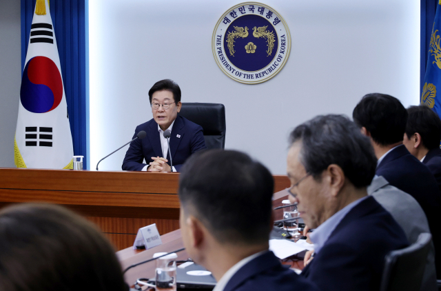 "소는 누가 키워? 최장 10일 연휴 NO"…10월 추석 시즌 '임시공휴일' 지정 안할 듯