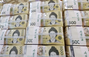 80대 노부부 집에 든 강도 잡고보니…특수부대 출신 은행 직원, 대체 왜?