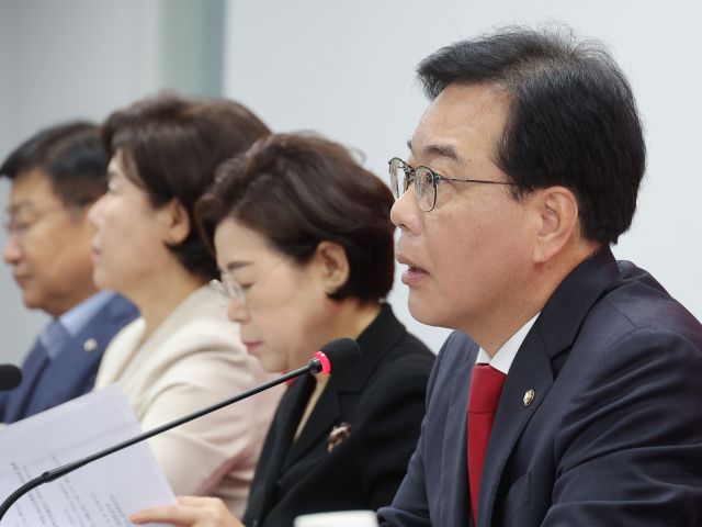 송언석 국민의힘 비상대책위원장 겸 원내대표가 18일 서울 여의도 국민의힘 중앙당사에서 열린 비상대책위원회 회의에서 발언하고 있다. 연합뉴스