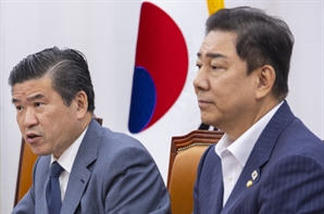 민주당 찾은 암참 회장 "노란봉투법, 한국 위상에 부정적 영향 우려"
