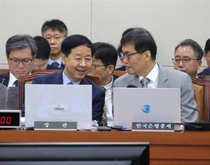 구윤철 "대주주 양도세 기준, 심사숙고 중"