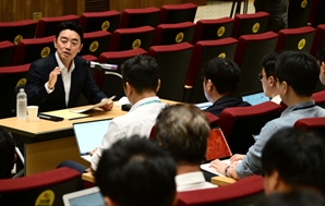 강훈식 비서실장 "대통령실, 연내 청와대로 이전할 것"