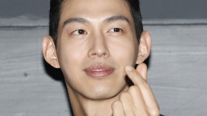 가수 UN 출신 최정원, 스토킹 혐의 입건…흉기 들고 여성 찾아갔다 '긴급응급조치', 무슨 일?