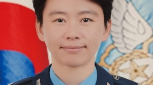 여성 첫 KF-21 비행·K뷰티 확장 이끈 혁신가