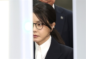 '나토 목걸이' 건넨 서희건설, 美 공병사업 이권 노렸나