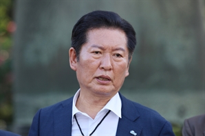 정청래, 민주당 지지율 하락에 "높아질 수 있도록 잘하겠다"
