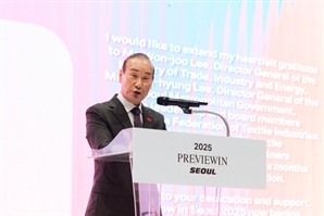 “혁신·지속가능·디지털융합”…국내 최대 섬유패션 전시회 ‘프리뷰 인 서울 2025’ 개막