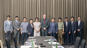 게이츠재단 회장, 국내 제약바이오 업체와 첫 대면 회의로 협력 논의