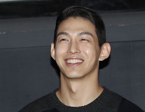 '스토킹 혐의 입건' 최정원 "여자친구 흉기 협박? 사소한 다툼 해프닝"