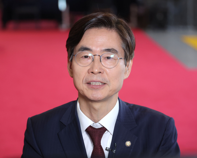 조경태 국민의힘 당대표 후보가 20일 서울 여의도 국회에서 연합뉴스TV 방송에 출연해 질문에 답하고 있다. 연합뉴스