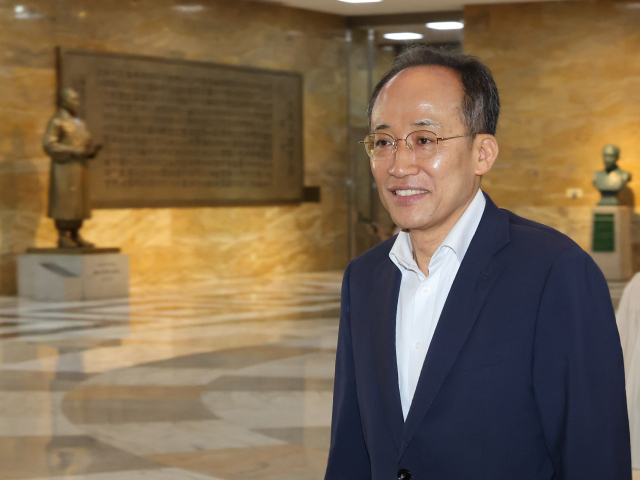 추경호 국민의힘 의원이 21일 국회 본회의장에 입장하고 있다. 연합뉴스
