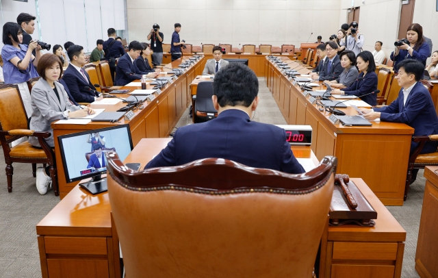 갈 길 바쁜 연금특위, 4개월만에 논의 재개